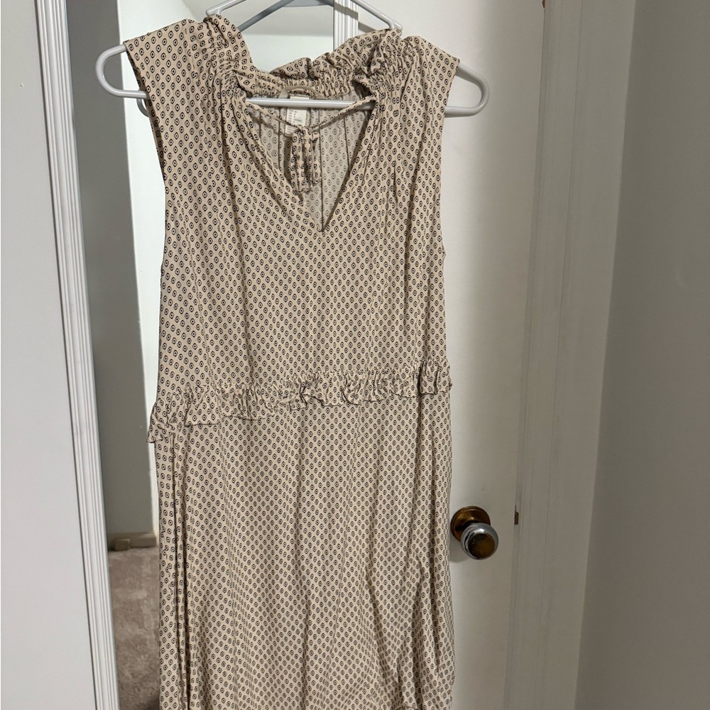 H&M Beige Patterned Midi Dress